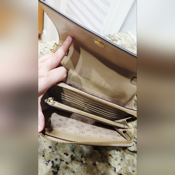 Tory Burch Light Brown Harper Flap Crossbody Bag - Picture 6 of 9